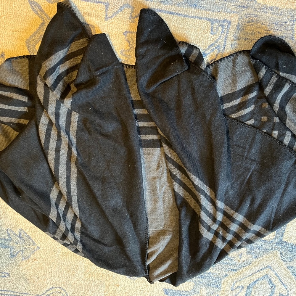 BB Dakota shawl